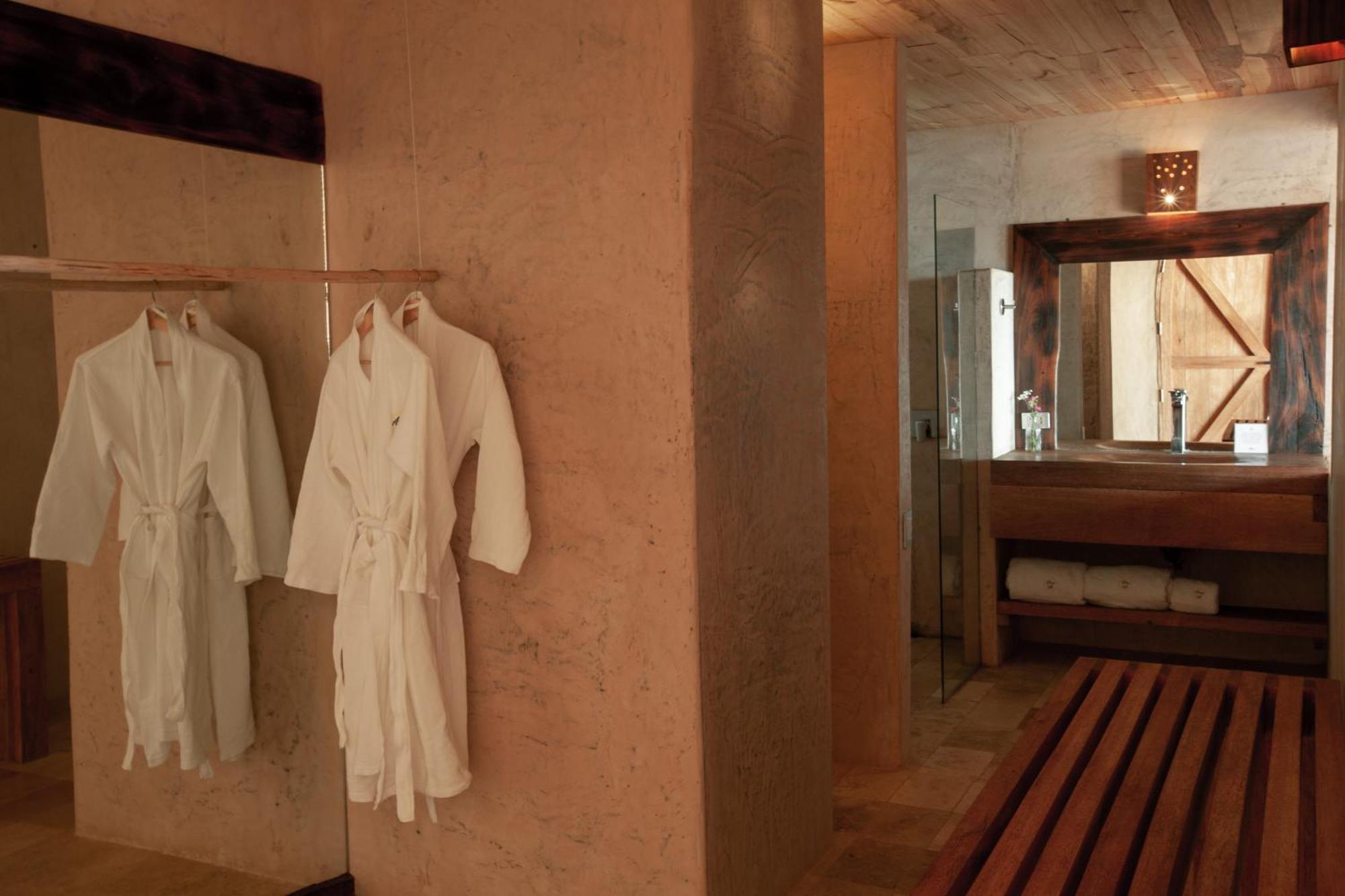Alma Loft Hotell Vichayito Exteriör bild